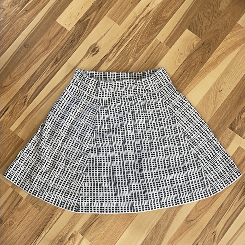 Theory medium skater printed skirt
